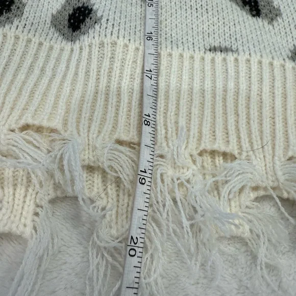 Cloud Chaser leopard print boho sweater cream black gray fringe frayed hems Med - Picture 7 of 10